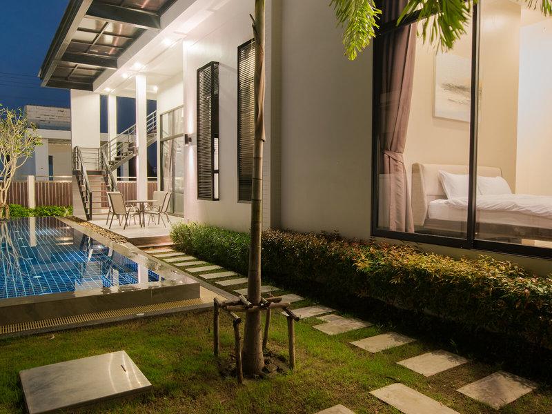 FA180BCFAAB357355C7268A0EBB03193