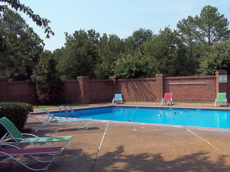 4D951A65A22DB16A65EFBD49AD4996A4