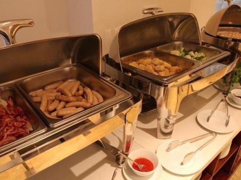 85D76248C3E03C1EC570E6E20E7F288E