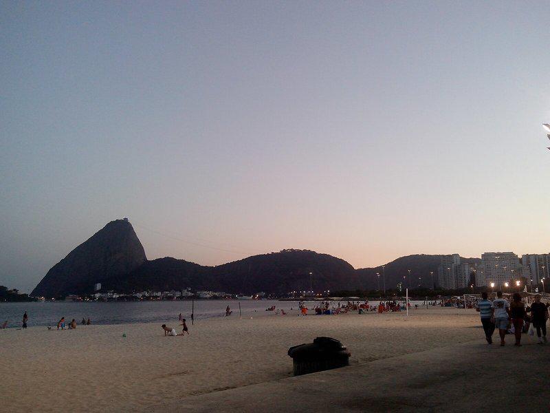 C37056C12F70BEE2E1AAD0B7BF5B502F