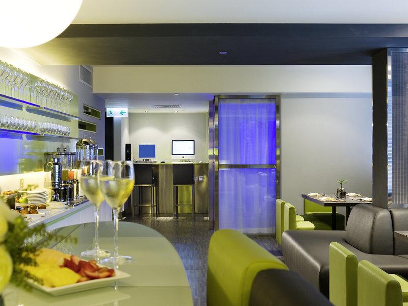 188C708A5AC190B0FB980ACEAD6489C3