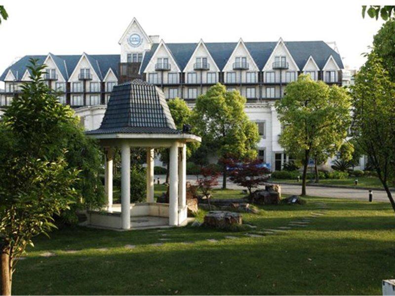 326DC9D81D4826FD0B15E42FC813D7D8