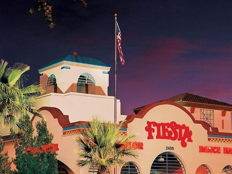 F8FA26F1E10AD1B8799B986E4D1F926D