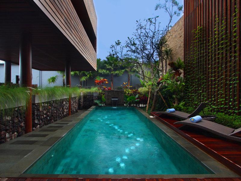 877AD7BA383770E7F97C960871124EC9