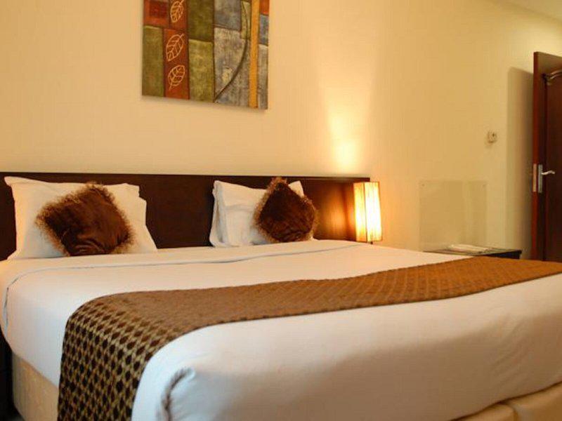 91EB3B1FA639F0CC97E960183F2B5D1E