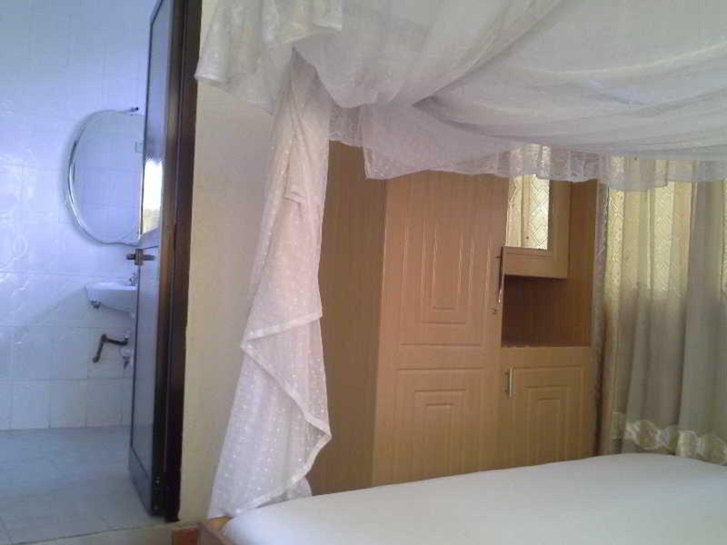 4BA2A6E8530BFB53553F5687301537EE