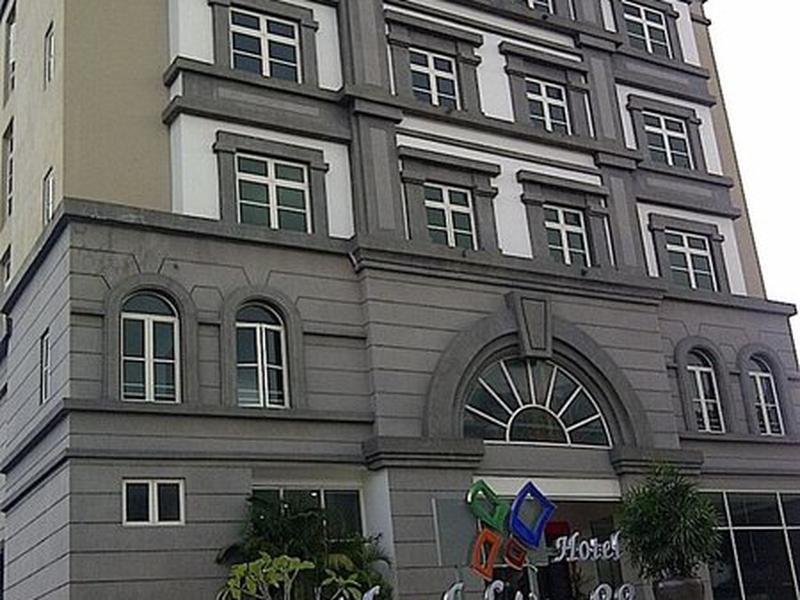 F3304C15A53BCC7E0C5F9865741E6865