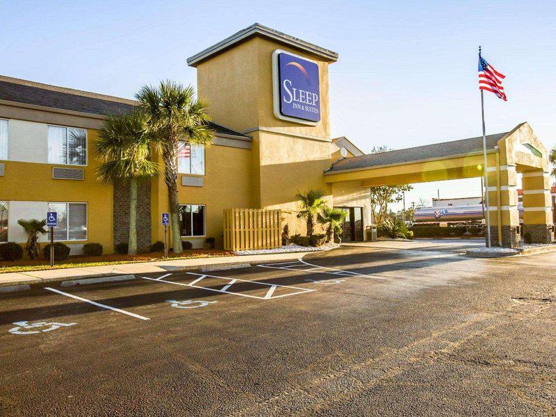 08A6E67C6F5B60DD4E6ECDD82DFACC5C