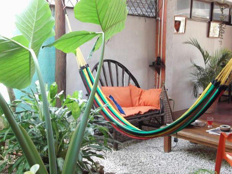 9FDCF1786745D2A56D25DBC449939FFA