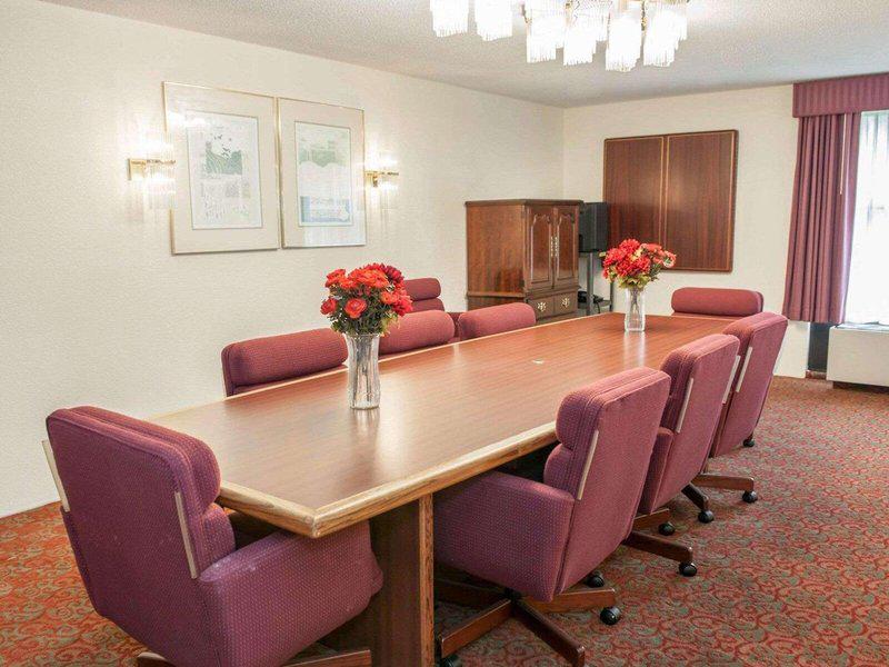 8FDDC957E757F61772B7E5CFF0D0F36B