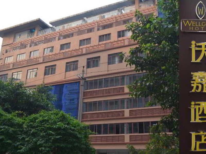 90C0CAD809EDFB29A0F3E65DAA53279D