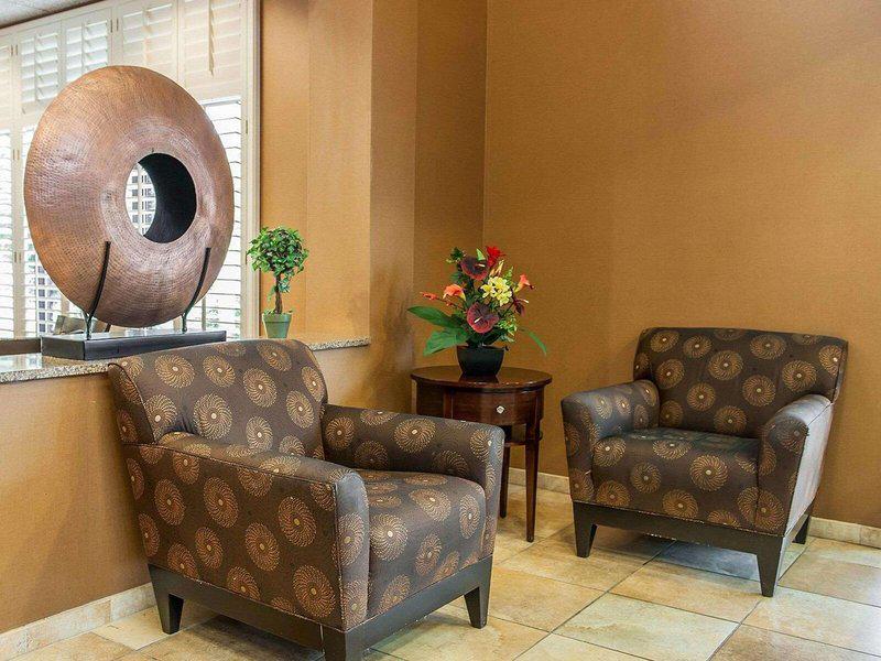 C7E41619685FDF40313BA7ADD1926AC0