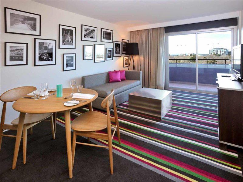 E3FBDCDFC4A0B16BF8EEA5D71F1F451D