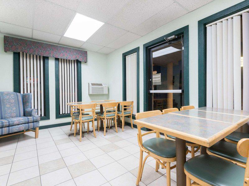 D2751B8C3D14DD7044F3835070D11DE0