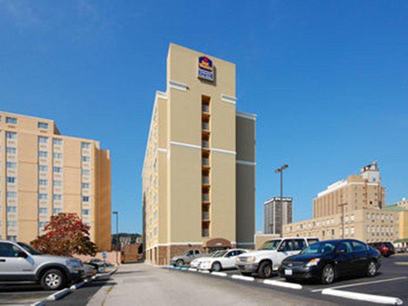 5857CE8EBDED171B252770F897AE5DF6