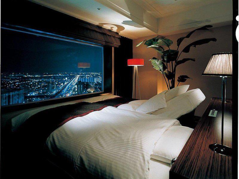 258FB9ECAE08BD3765968E7E31661938