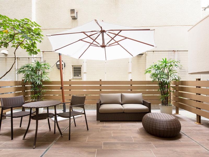 8E0524CA4C18A82BC64EC8A9DA7D2D10