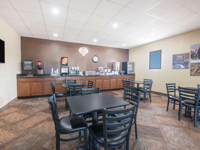 ED48CF1FF3326468D89E1126C4D4CFB8