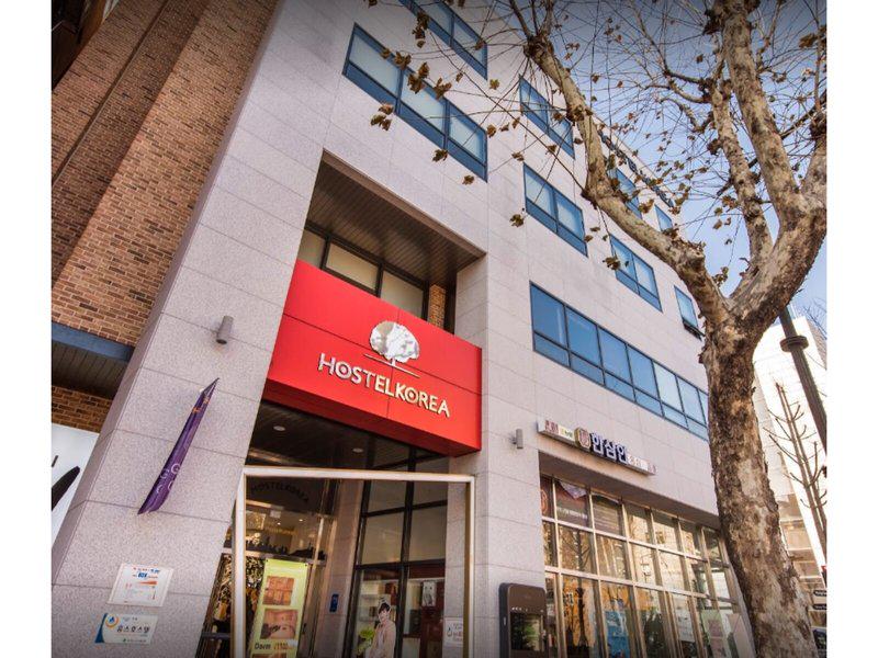 F3378C8C1632F9B3540FBE7E4F9C24A4