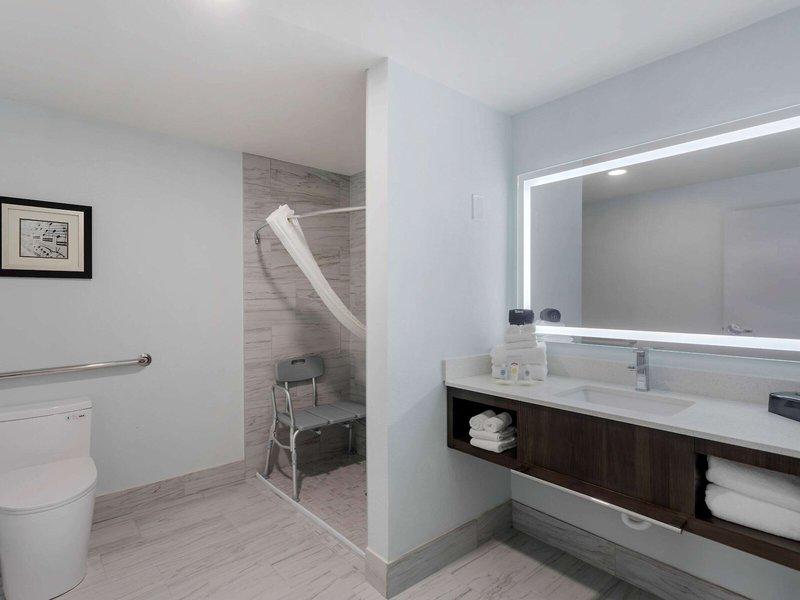 717E2D564AF895FBA3FD393461B19616