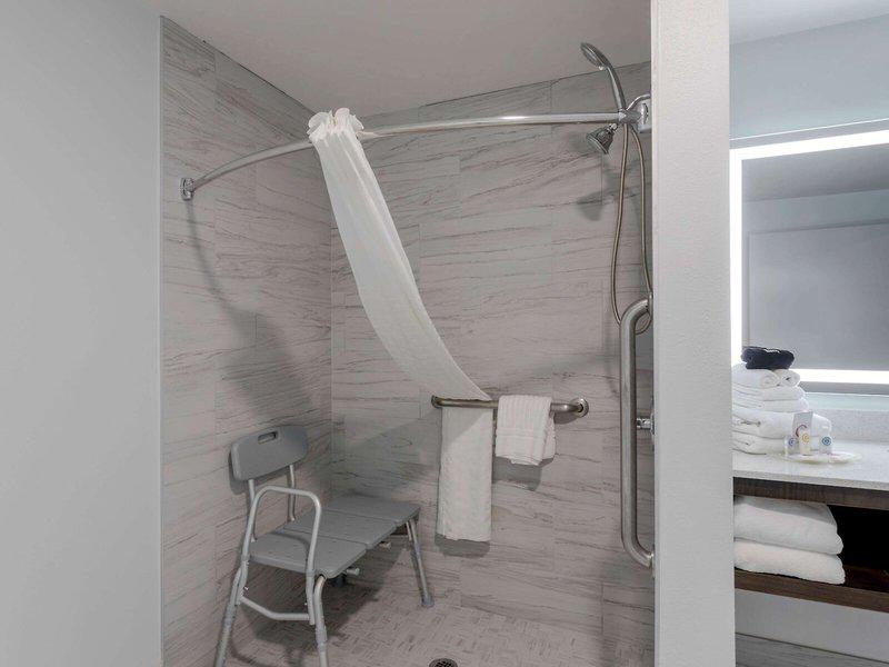 CF900742DDEA5AB3D1B565EEDF4236AA