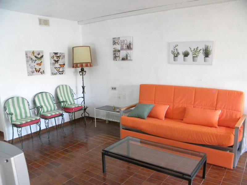 158F957C136FAFE2A6330589F355297A