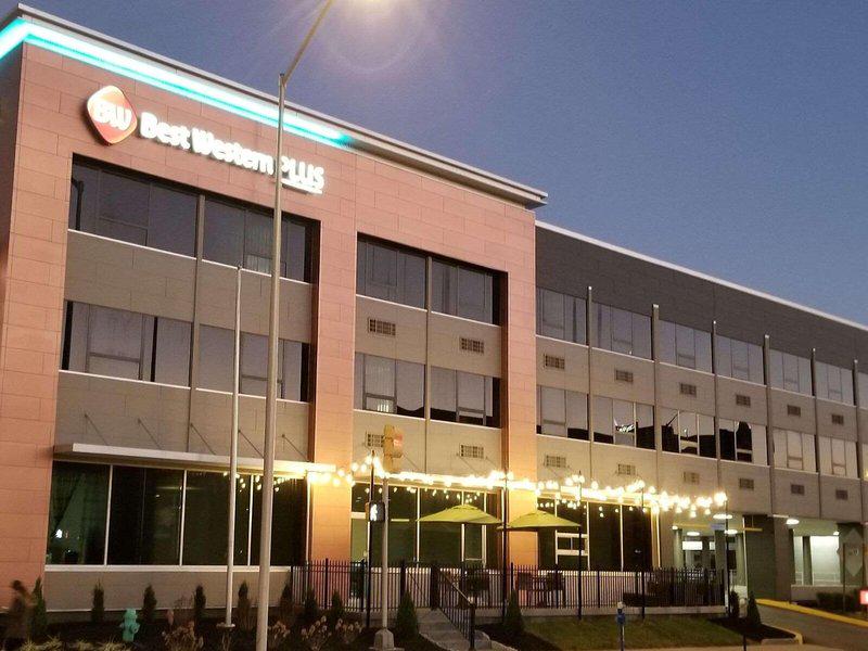 C95D7BD4AD0C3811905F0470A2F919E3