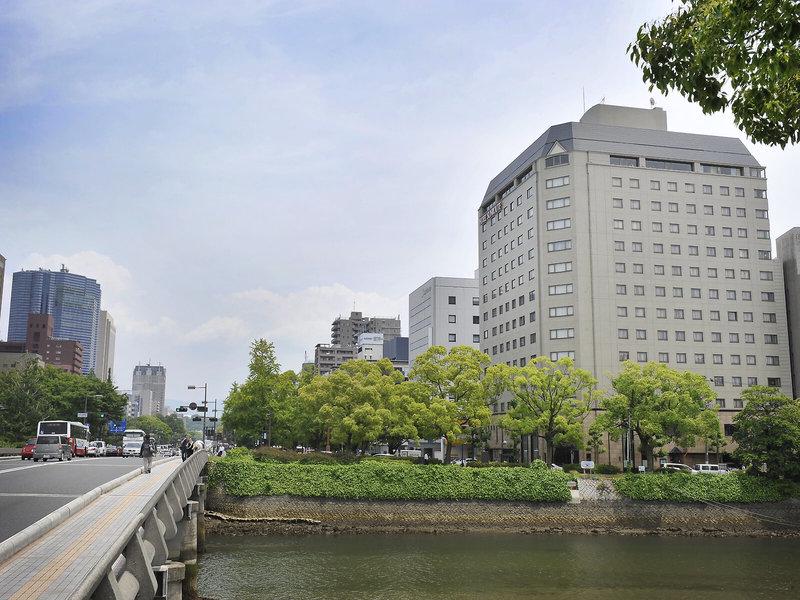 3E7DEDA95E0BA8D5C25032CAE05848DE