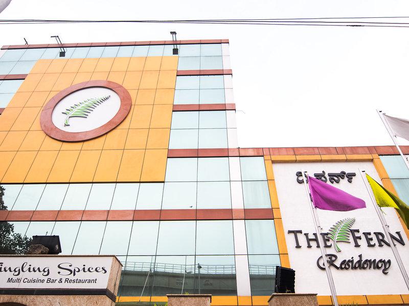 15E659E3A7EF0C0EDDA8AF40F9D1B4D0