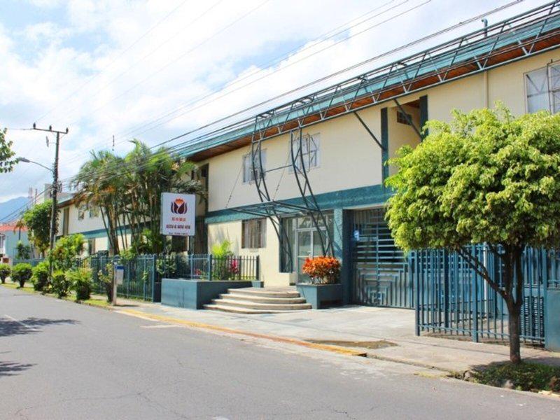 D7B40CE7D92B4EDEAEBBD3876FF42DF0