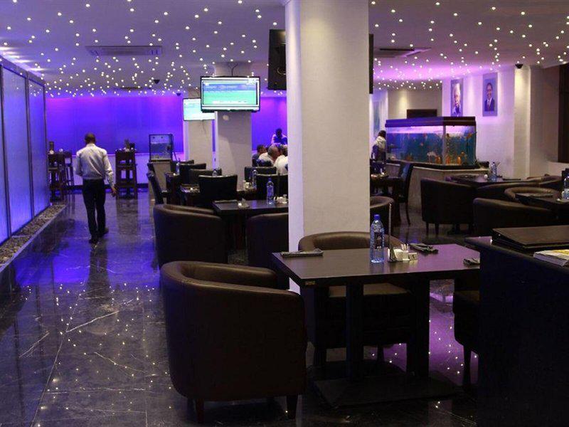 4391C56244B04D02485942B1A402F35E