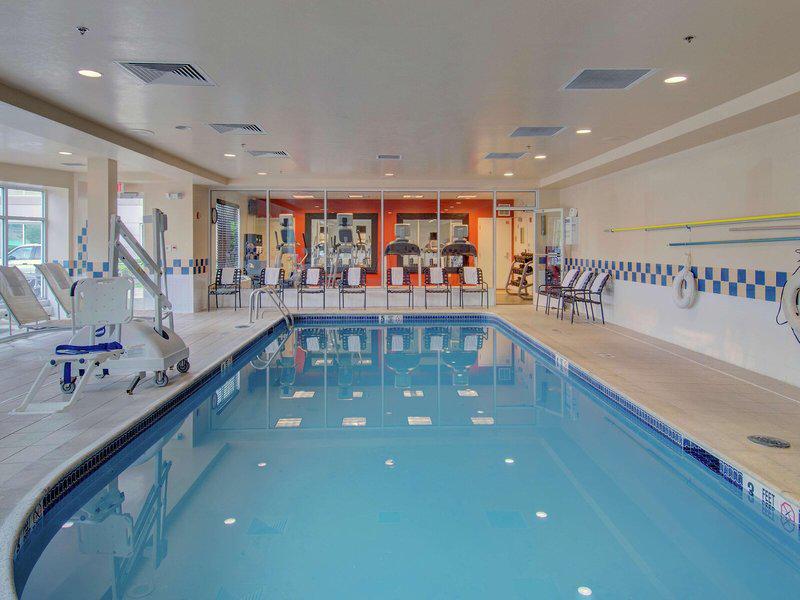 81F5842F78895FA8EC62EA45E788F320