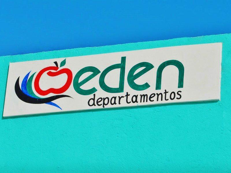 2F68C16C4C7BB25FF2BC264A7E3612C1