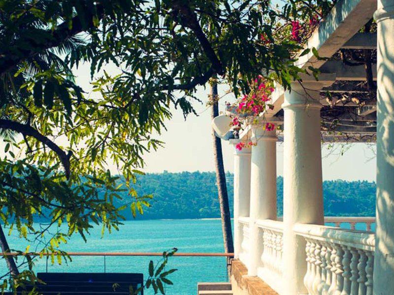 B9F9B03D0F9248BD32F75319968B8BBC