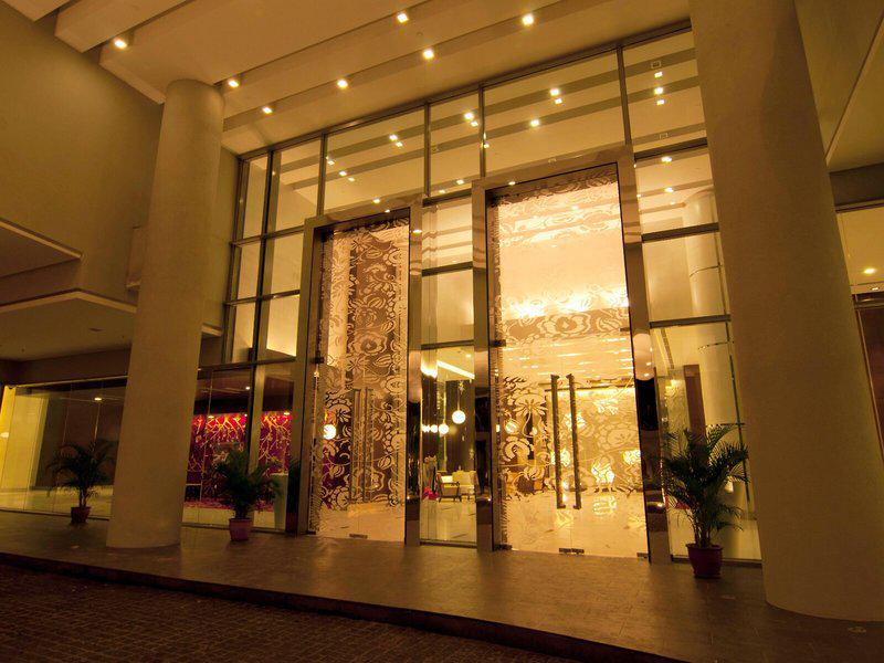 F56BA46683792620F8D33FEB4AEE8974