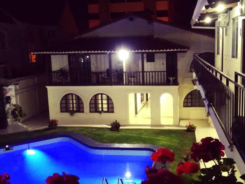 E1669B532830DC6E324BFA598E48C973