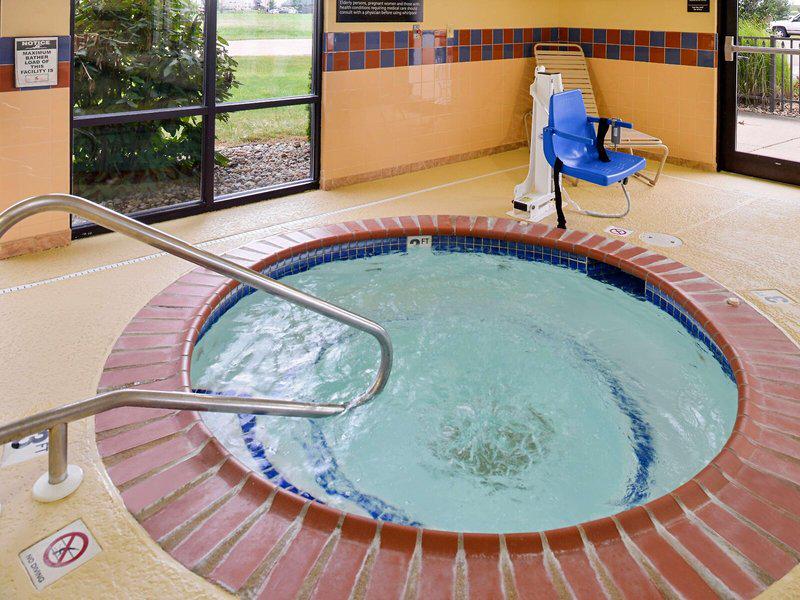 2ECDBE2D904F138D71F2E3058B022D6D