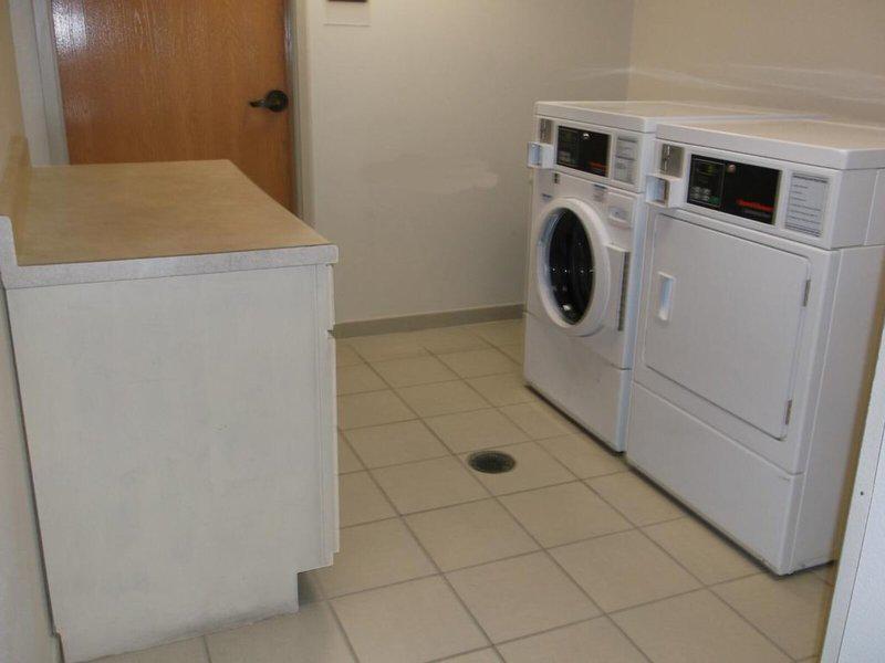 6433B2D164858B3C4BEF35F633FED1FB