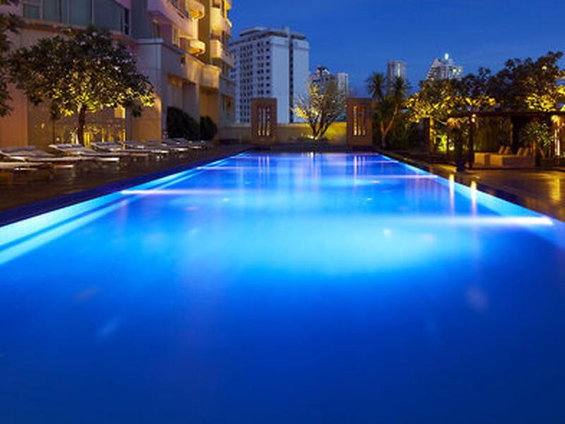 B5EE06D32D933C60C26332A62AF2F6F0