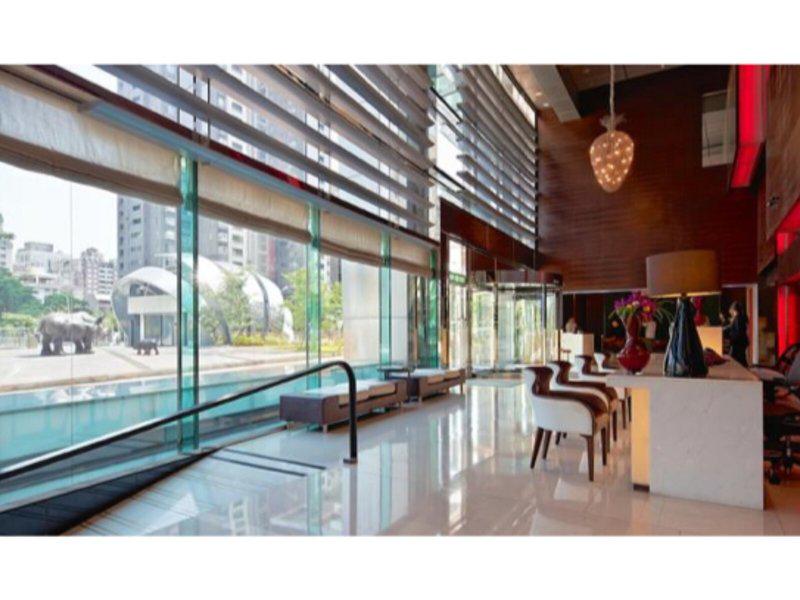 BCB2ABA8CA1F7B434CCFA702FB9C8303