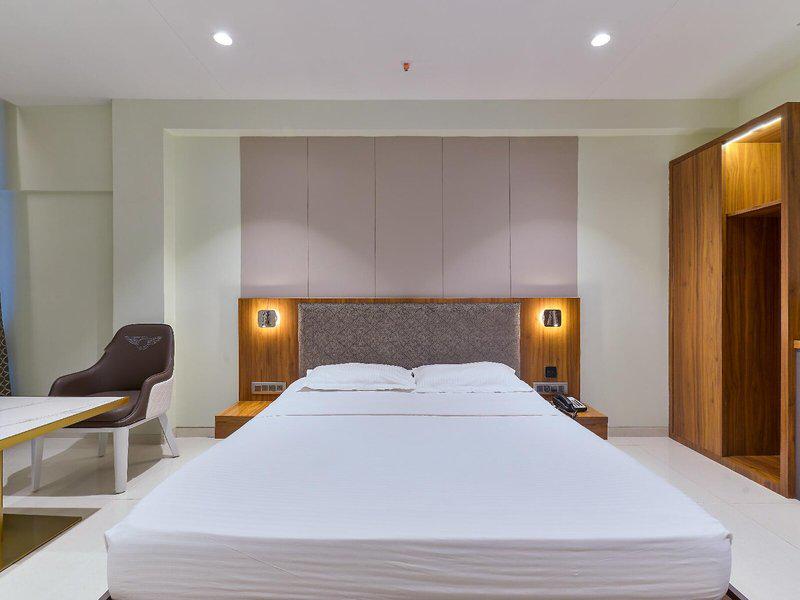 F53C26EA1A658C2E903E3D5D12E6F258