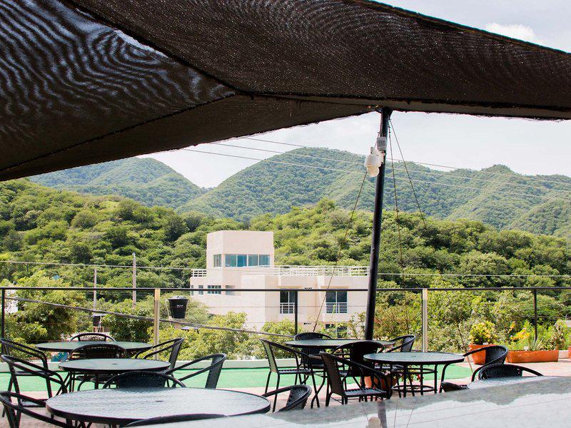 BCCD0B99C128B20A3FC259A5BE4B4718