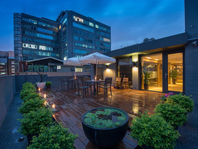 E3653091F8F9FEEF2FBA9281DB34705D