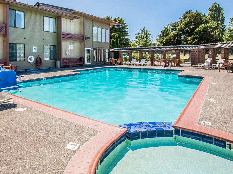 EF12C06FA9DC82CAE5E2C492E57E1247