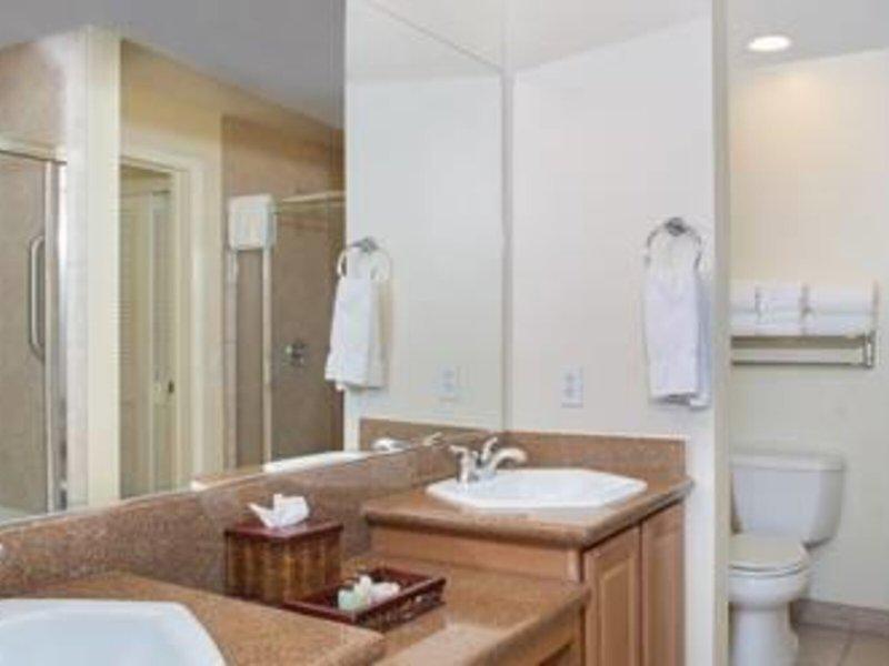 14DA09F50245124C5241E96CB89B913C