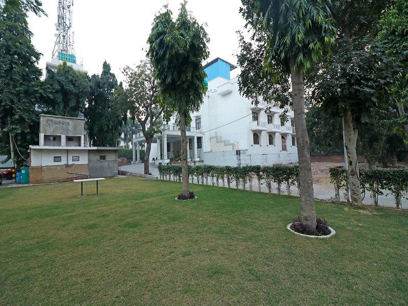 62E289A04D6887D63A1E5ADB199ED87C