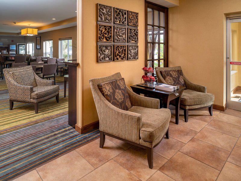 244174D3BEC346A135131075E24735F3