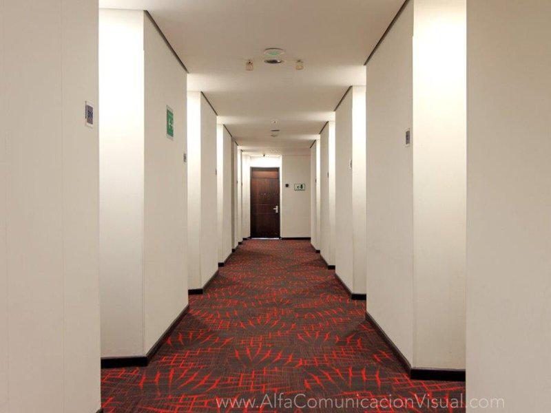 C6F5D9AD9AE4D8EDB4A764B1953C16E0