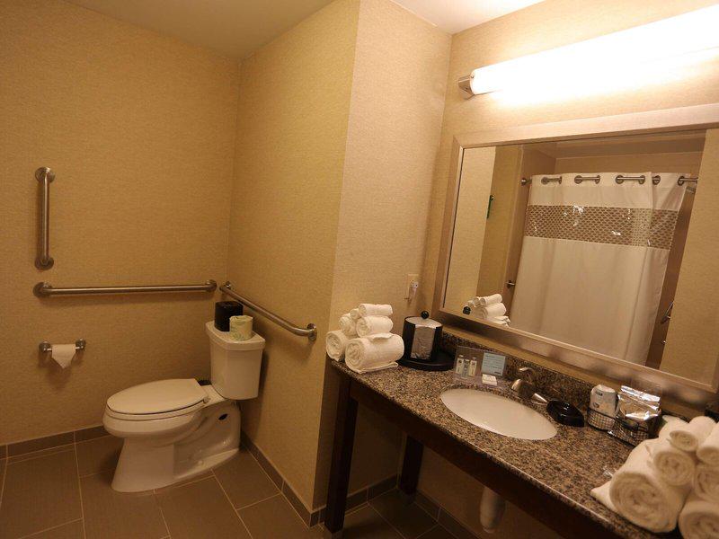 CA3045B13D77402482F99C888047252C