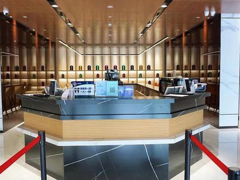 2371117ADF4939D87F95519B7C3555A4